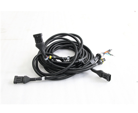 Extension adapter cable for bus window breaking system